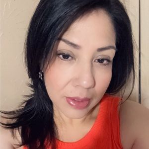 Meet your Posher, Selene